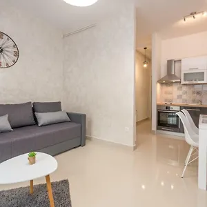 https://apartments-kekel.hotelinzadar.com
